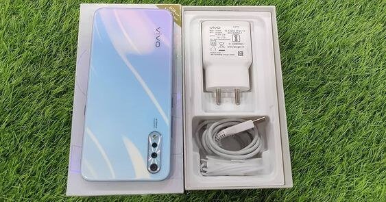 vivo s1