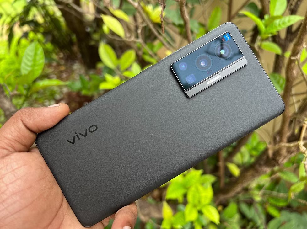 Vivo V70 Price in Pakistan