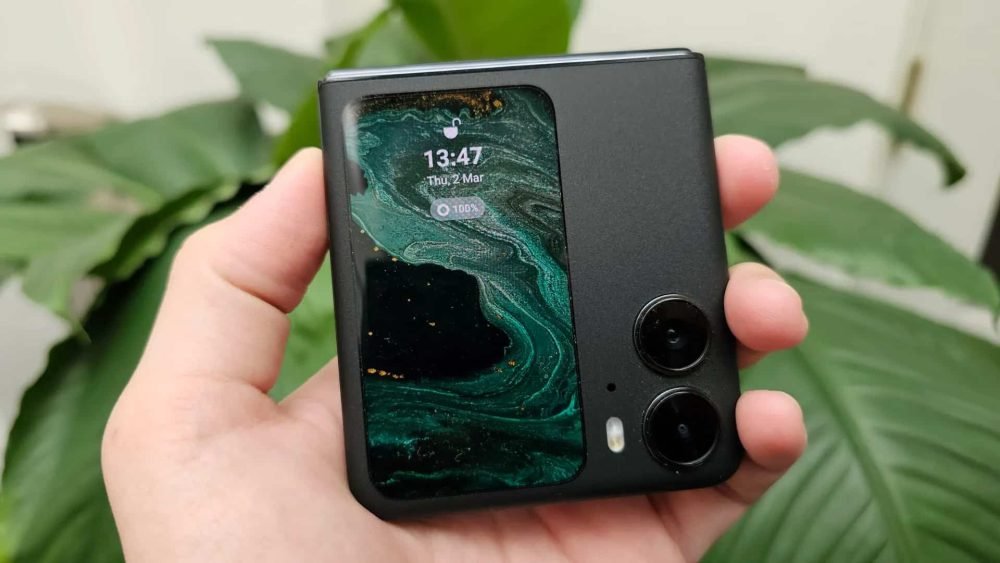 Oppo Find N2 Flip Price in Pakistan
